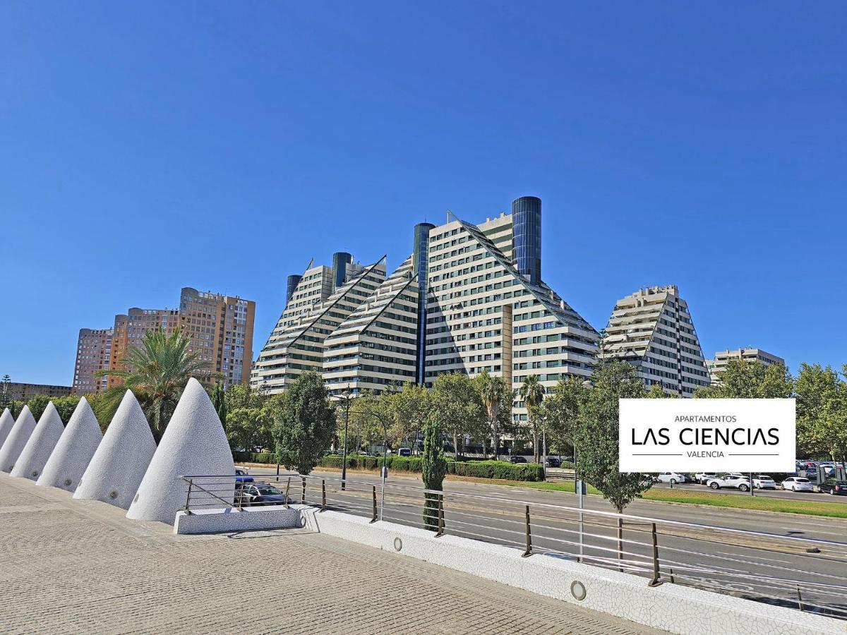 Apartamentos Las Ciencias V Valencia Luaran gambar